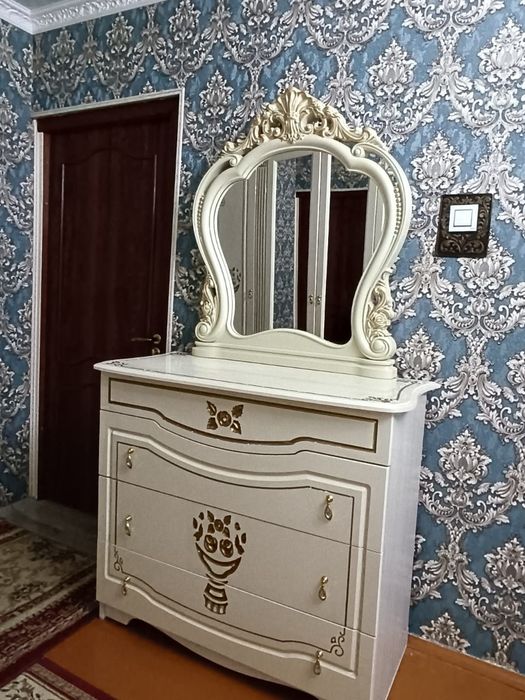 Сдам 2х ком. квартиру 11 микрорайон