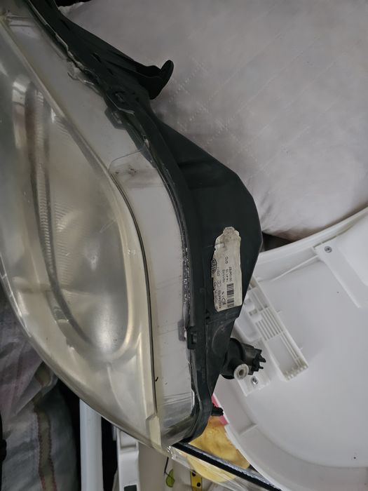 Ceasuri logan 1 albe pret 100 lei fix