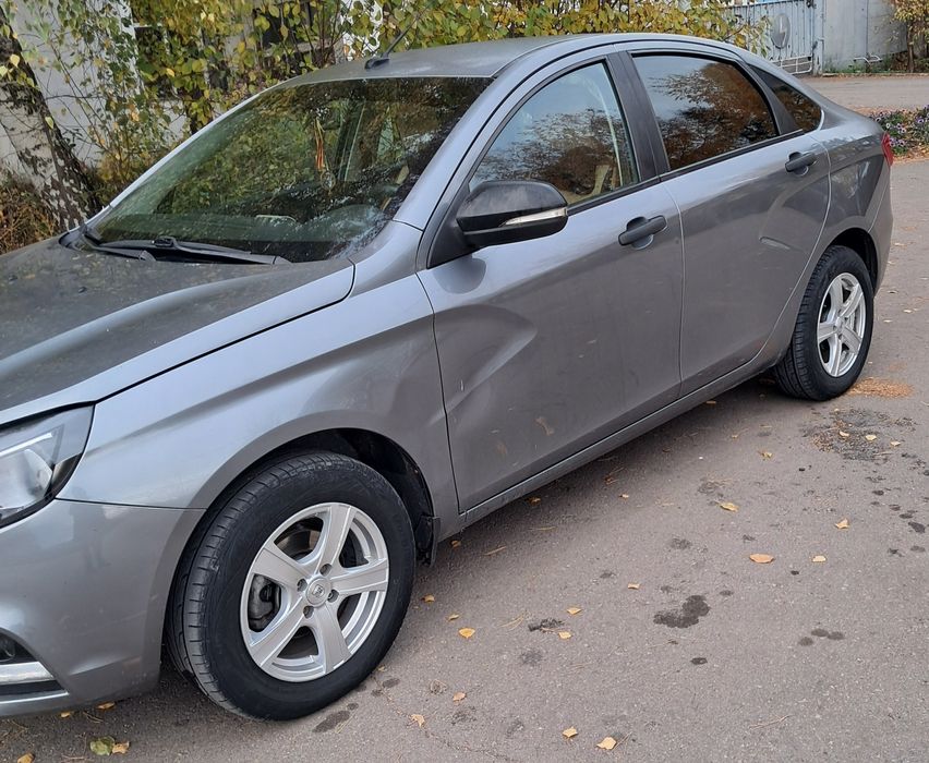 Продам автомобиль Lada Westa