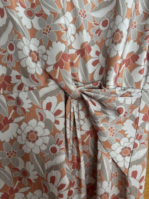 Rochie cu maneci lungi