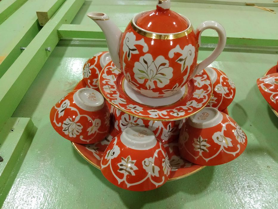 Комплекты национальных фарфоровых сервисов, производство ссср, ташкент