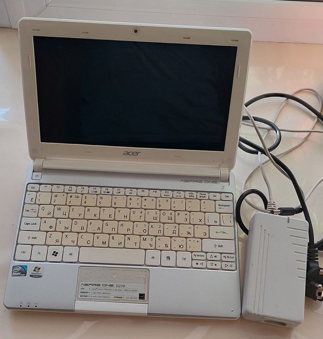 Aser Aspire One D270