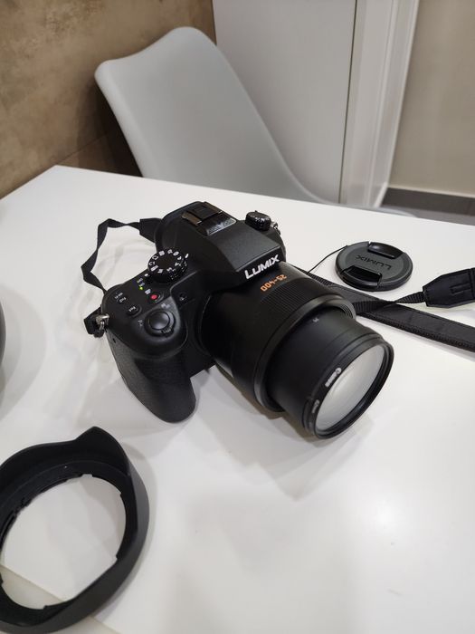 Panasonic DMC FZ1000