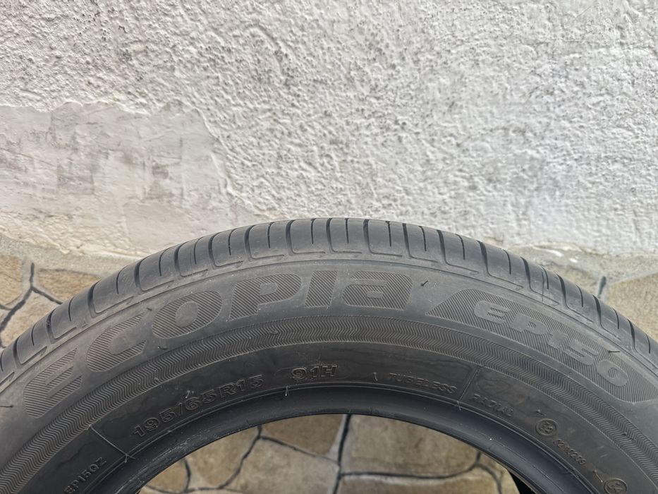 Автомобилни гуми 195 65 15 Bridgestone