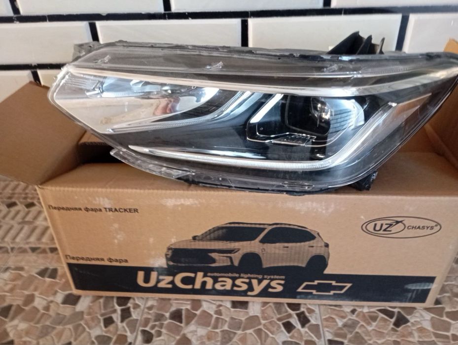 Tracker 2 chap tomon oldi original fara.