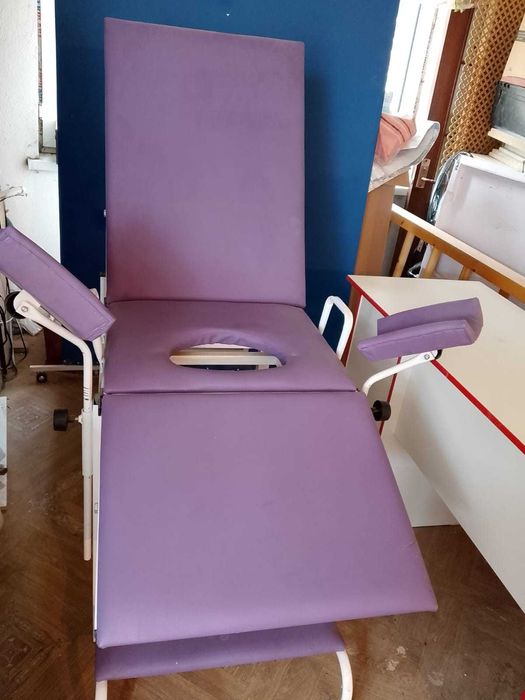 Гинекологическое кресло