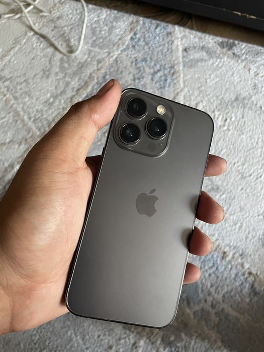 продам айфон 13 про/13pro