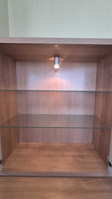 ТВ шкаф + витрина с осветление