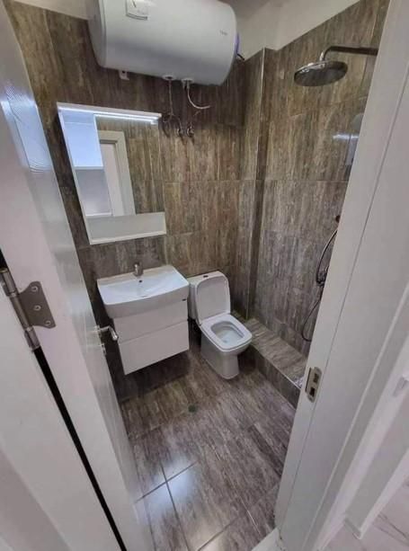 Тристаен апартамент под наем в ж.к. Драгалевци, 2158053