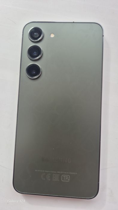 Samsung s23  Флагман