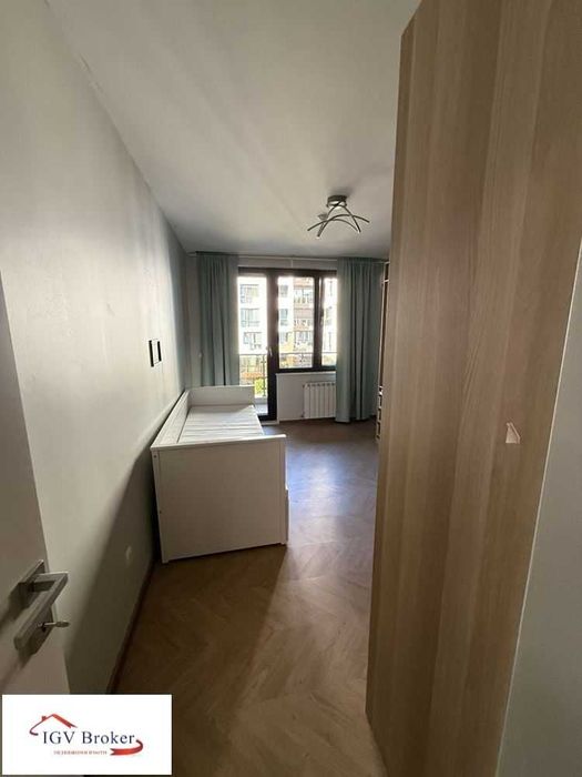 Дава се под наем Тристаен апартамент в София, Студентски град - 98 кв.м за 1097.01 € - Снимка #5