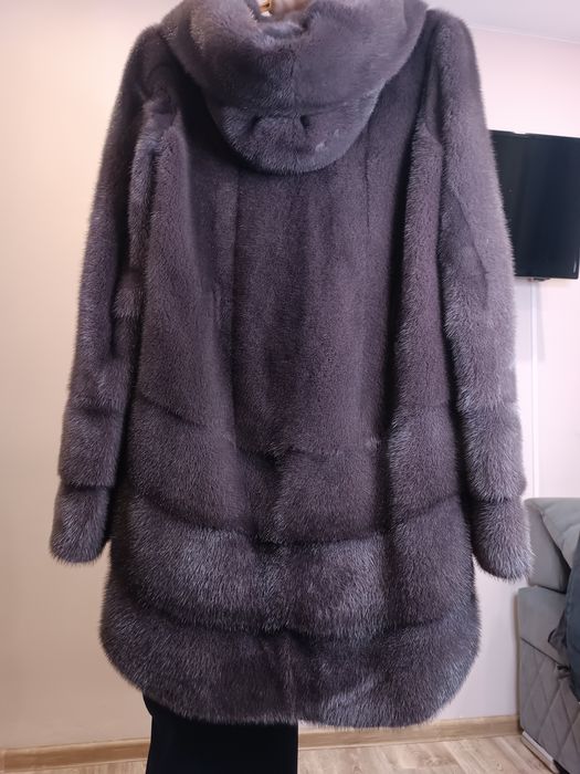 Норковая шуба в отличном состоянии