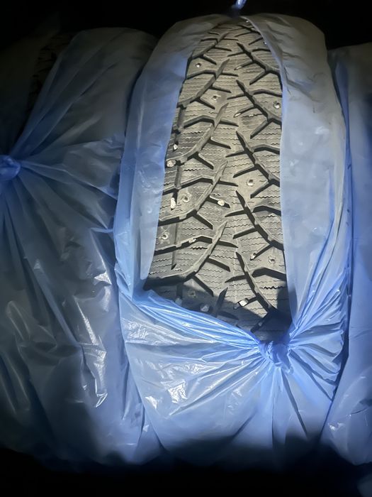 Шины зимние Bridgestone