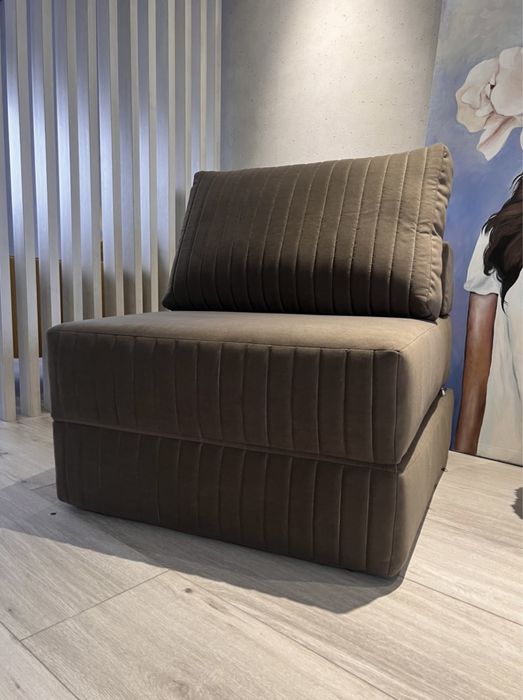 Бескаркасное кресло