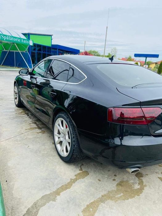 Vând  Audi A5 S line
