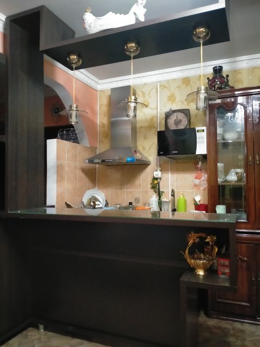 Продам барную стойку.