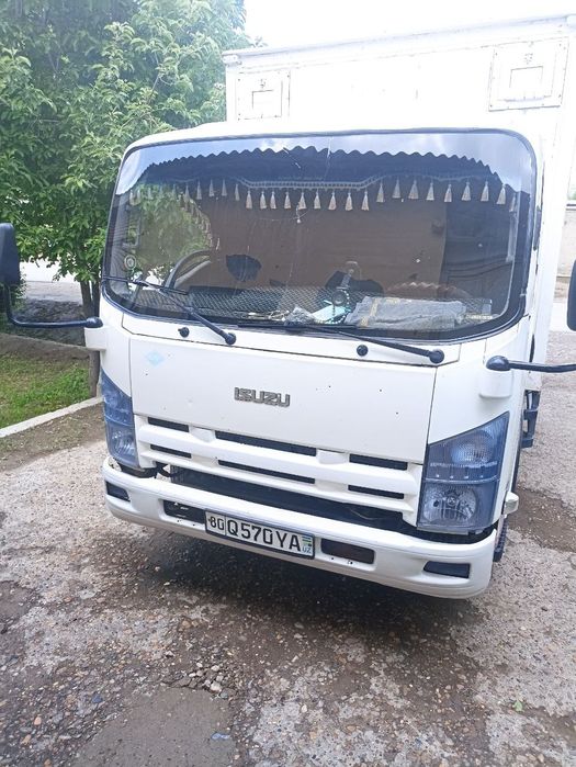 Isuzu sotiladi 2015