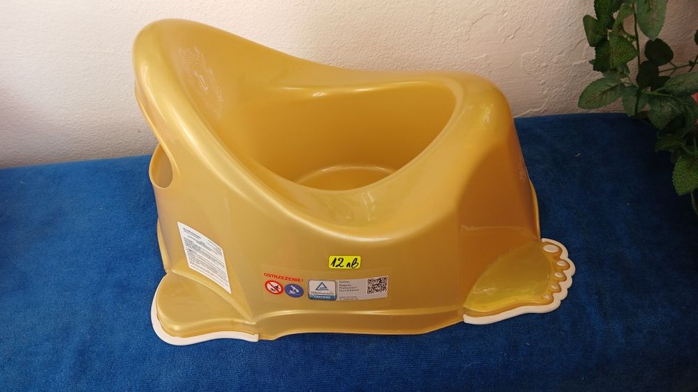 Бебешко анатомично гърне  u   бебешка приставка за тоалетна чиния.