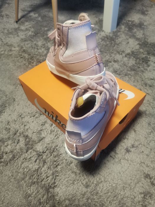 Датски Маратонки NIKE