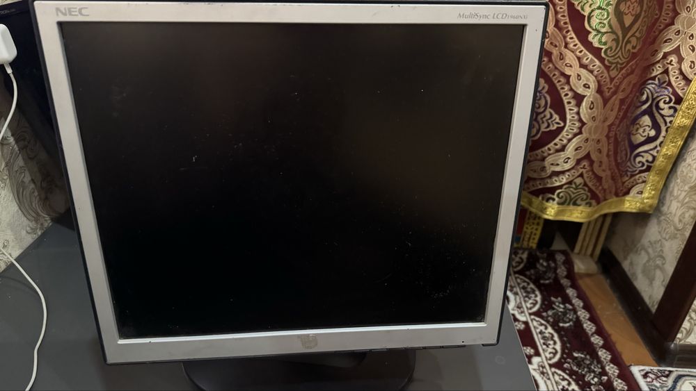 Sotiladi 500.000