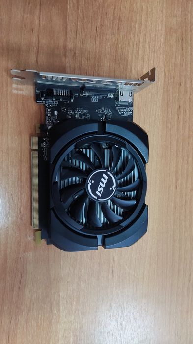 Продам видеокарты GT 730 4Gb