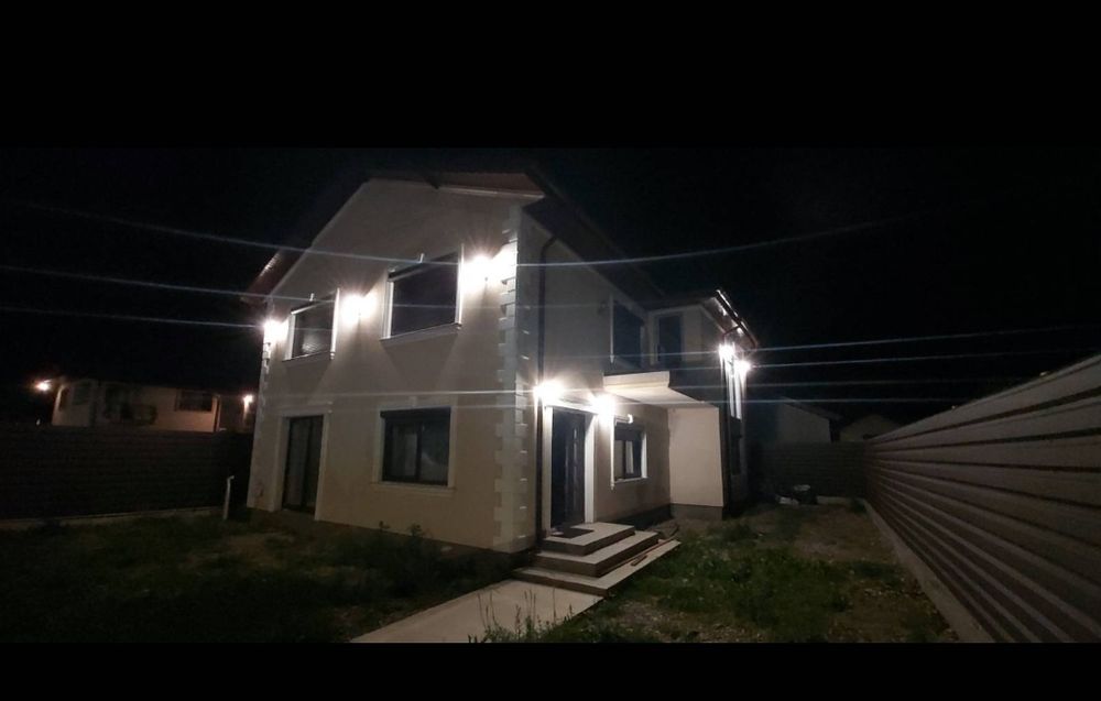 Casa de vanzare .