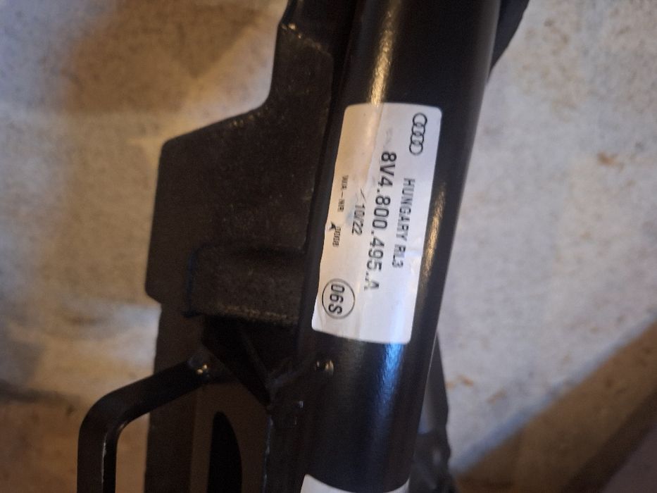 Теглич за AUDI A3 8V4 с електрическо прибиране и показване