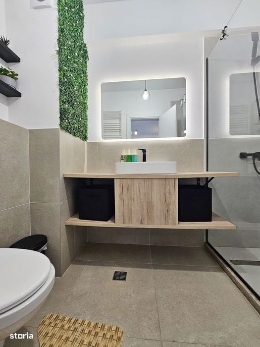 Apartament cu vedere la mare in complex cu piscina privata si sala de