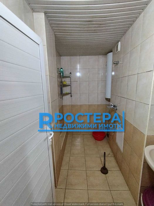 Продава се Тристаен апартамент в Търговище, Запад 2 - 78 кв.м за 621 €/кв.м - Снимка #11