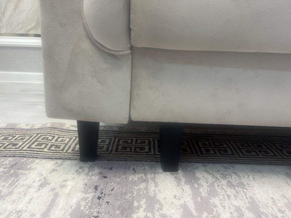 Продам диван в хорошем состоянии