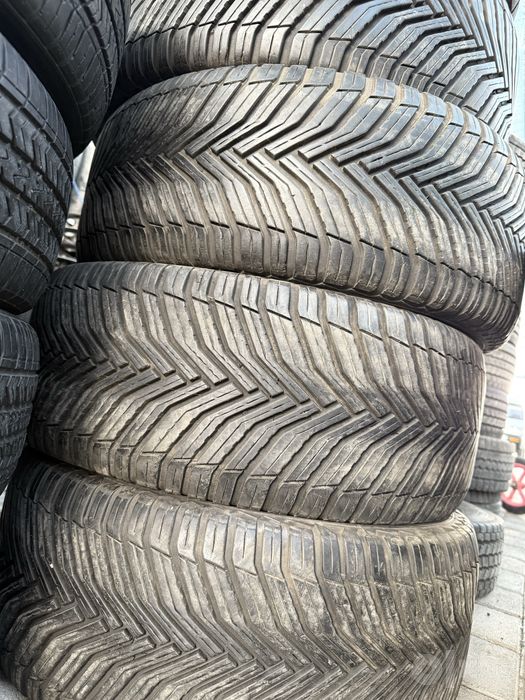 MICHELIN orginal made in U.S.A 235/45/18