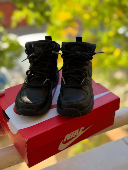 Детски боти Nike Manoa (27.5)(Стелка:18.5см.)