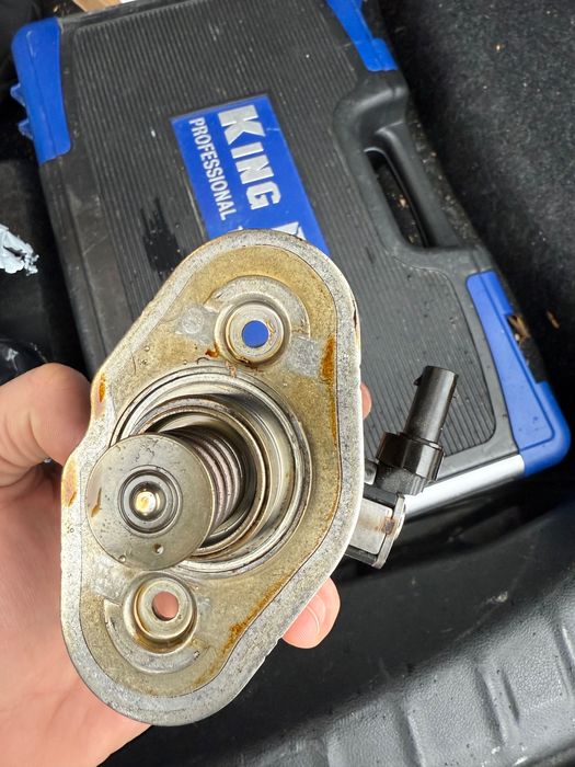 Помпа високо налягане B58 HPFP