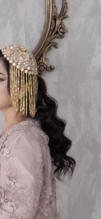 Жулен, Диадема, Карона, Абадок