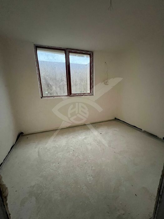 Продава се Къща в Варна, м-т Св. Никола - 205 кв.м за 1600 €/кв.м - Снимка #13