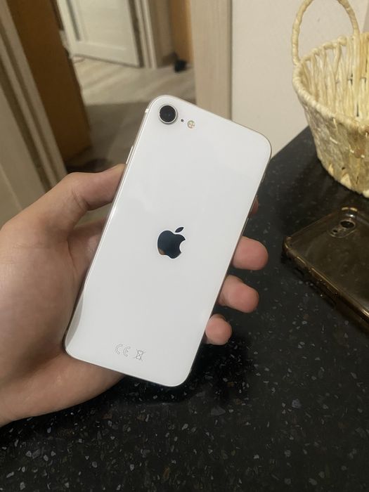 Iphone SE 2020 64GB  9/10