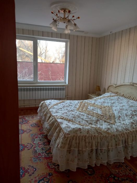 Продам полдома !