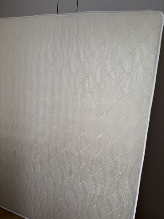 Матрас новый 160*200