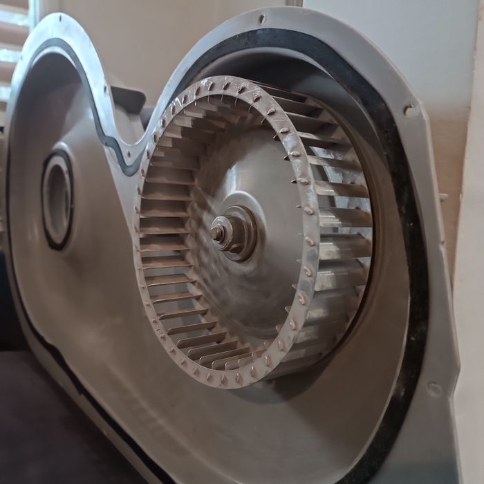 Продаваме части на  сушилня AEG Lavatherm 7kg НА или За части