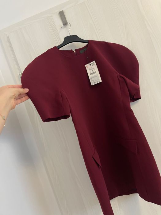 Rochie Zara Superba marimea M Noua