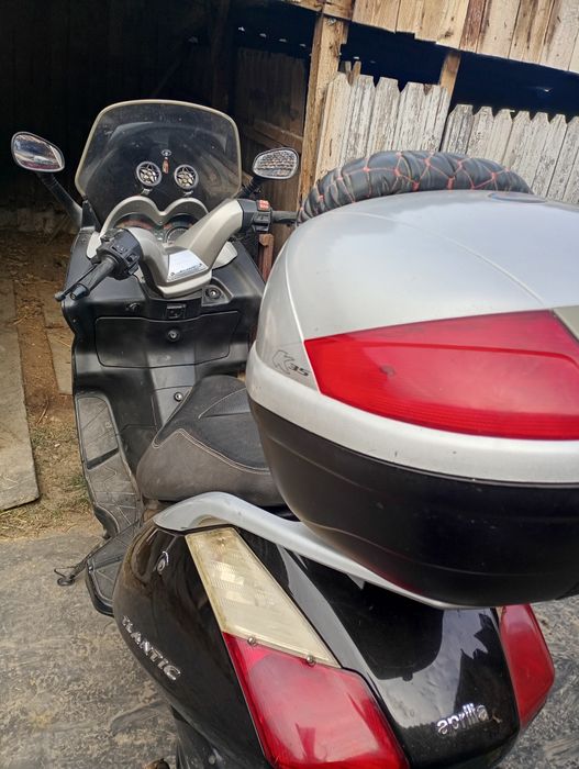 Vând motociclu L3e Aprilia Atlantic