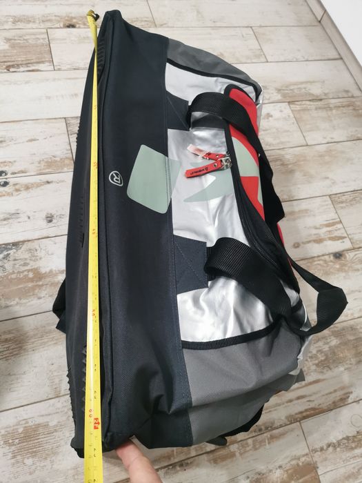 Genți sala vacanta volkl