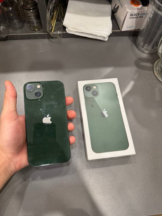 Iphone 13  срочно
