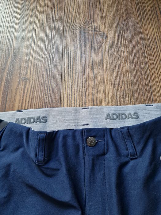 Страхотен мъжки спортен панталон ADIDAS размер 32 / 34
