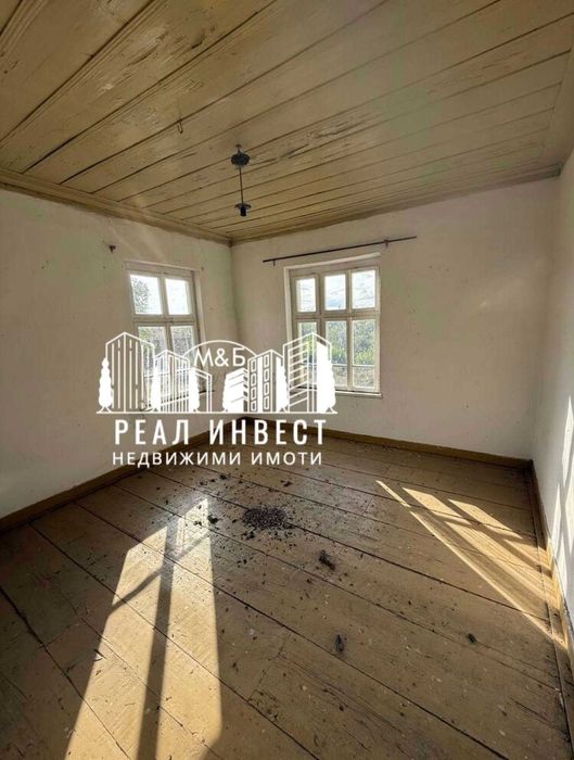 Продавам къща в Бодрово