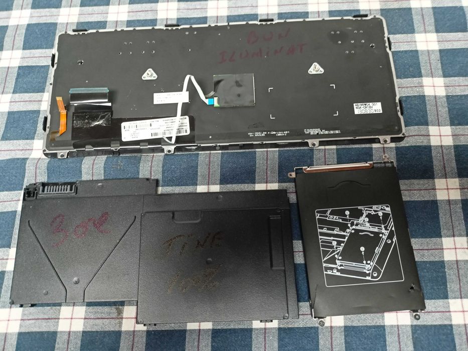 Elemente HP EliteBook 820-G1