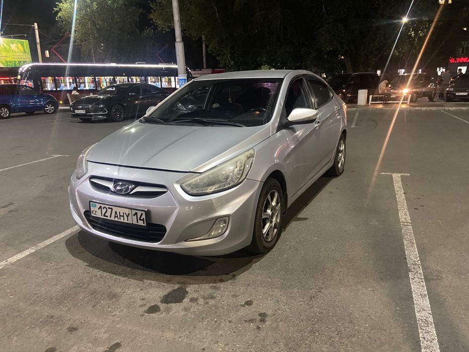 Продам Hyundai акцент