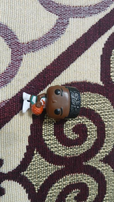 Фигурки очень странные дела