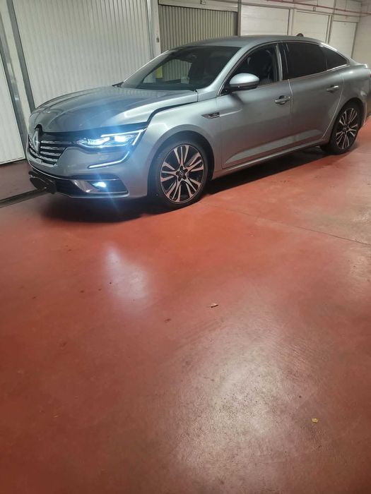 Renault Talisman Initiale Paris