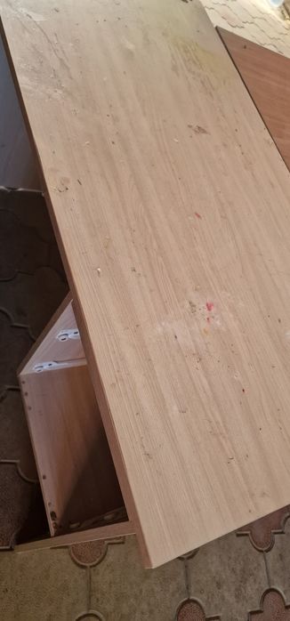 Продам письменные столы